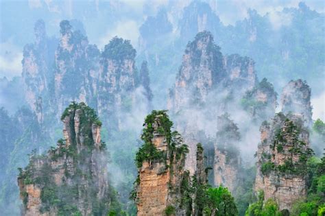 Premium Photo | Zhangjiajie mountains, china