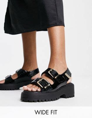 Sandalias Negras Planas Con Tira Trasera Y Dos Hebillas De River Island