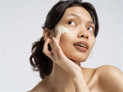 Bikin Skincare Minimalis Jadi Maksimal Untuk Dapatkan Glass Skin Ala