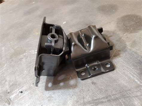 Stock Oem Chevy Motor Mounts Nlr Derby Parts