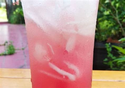 Resep Es Kelapa Sirup Merah Oleh F Mikayla Arsyana Cookpad