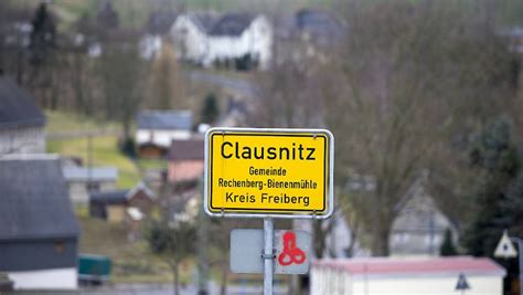 Krawalle In Clausnitz Polizei Ermittelt Nicht Gegen Fl Chtlinge N Tv De