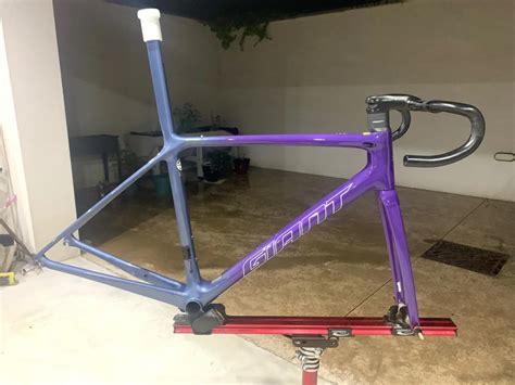 Giant TCR Advanced SL Frameset Used In 54 Cm Buycycle