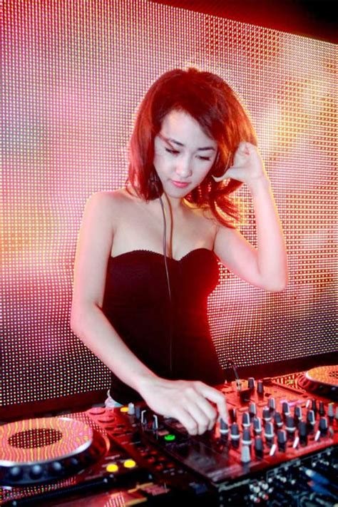 TOP nữ DJ xinh đẹp nổi tiếng trong giới trẻ Hình người lớn phim sex online ảnh sex lầu