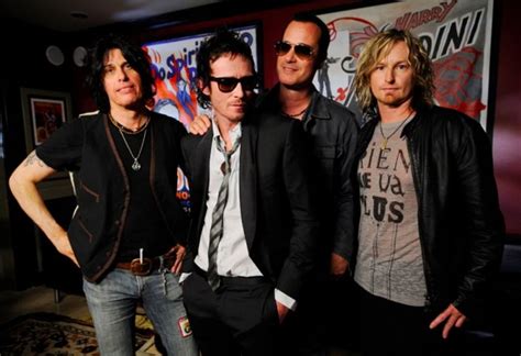 Stone Temple Pilots Are Auditioning Lead Singers Over The Internet Yes