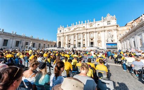 Vatican: Papal Audience Invitation and St. Peter's Basilica Tour