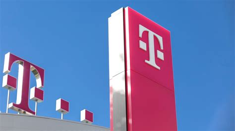 Economica Net Schimb Ri La V Rful Telekom Rom Nia Compania Are Un