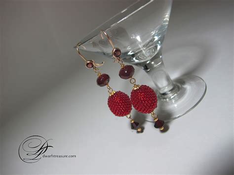 Dwarfs Treasure 019 Garnet Beaded Earrings