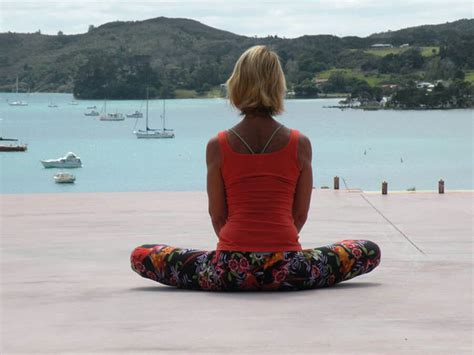 4 Best Yoga Retreats In New Zealand Taylor S Tracks