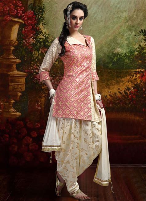 25 Beautiful Patiala Salwar Kameez Designs Dresses Crayon