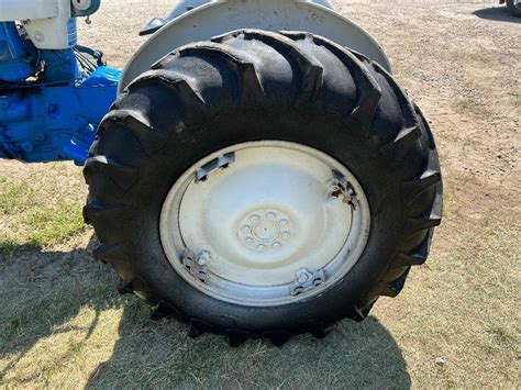 1963 Ford 4000 Select O Speed 2wd Tractor Bigiron Auctions