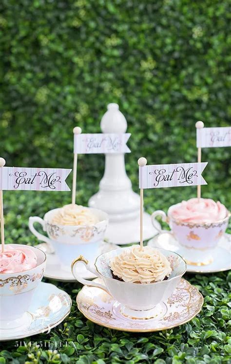 25 Whimsical Wedding Ideas For Disney Obsessed Couples Huffpost Life