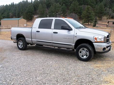 2006 Dodge 2500 4x4 Mega Cab 5 9l Diesel