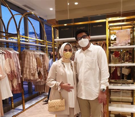 Wearing Klamby Buka Gerai Offline Pertama Di Plaza Indonesia SWA Co Id