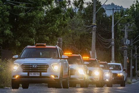 Municipio Abierto De Quilpu Estrena Nuevas Camionetas De Patrullaje Y