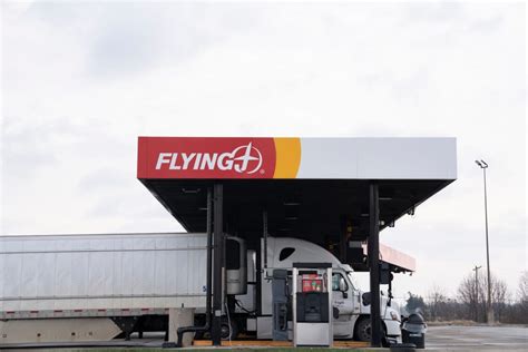 The 7 Secrets Of Flying J Truck Stops Drivin And Vibin