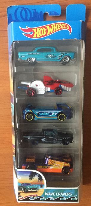 Hot Wheels dječiji autići komplet od 5 komada WAVE CRAVERS
