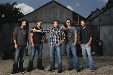 88 Miles West: INTERVIEW: Randy Rogers Band