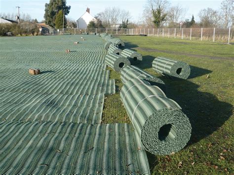 Suregreen Grass Reinforcement Mesh 1m X 10m Turf Protection Driveway Car Parking Bay Mat With 50