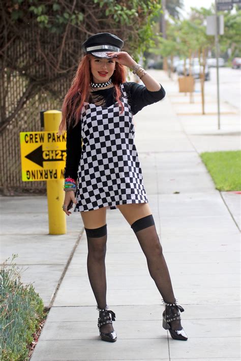 Bella Thorne Legs Hot Celebs Home