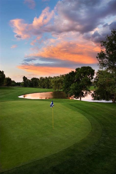 Sunset Golf Course, Longmont, Colorado - Golf course information and reviews.