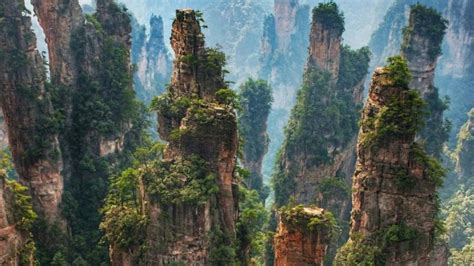 Tianzi Mountain - Zhangjiajie National Forest Park, China wallpaper