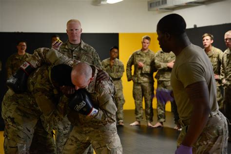 Dvids Images 3abct 4id Basic Combatives Course Image 14 Of 21