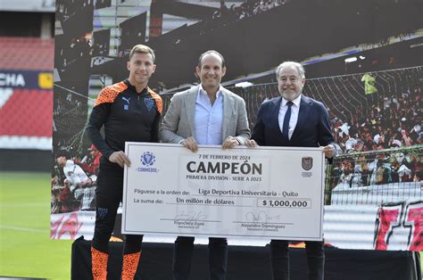 CONMEBOL, CBF y FEF entregan premios monetarios a campeones de torneos