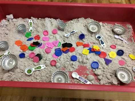 Explore Inspire Ec Loose Parts In The Sensory Table