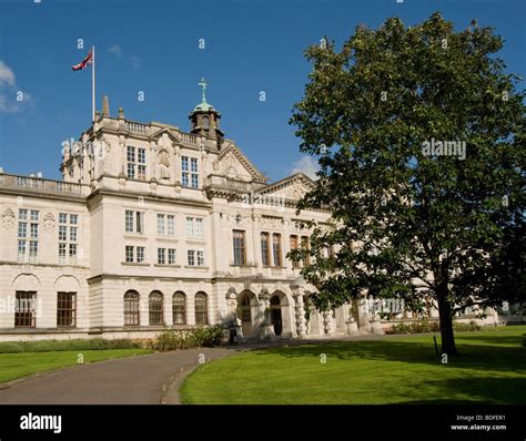 Cardiff University Hi Res Stock Photography And Images Alamy