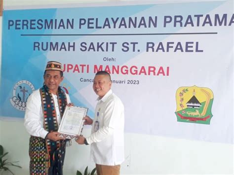 Bupati Hery Nabit Resmikan Pelayanan Pratama Rumah Sakit St Rafael Cancar