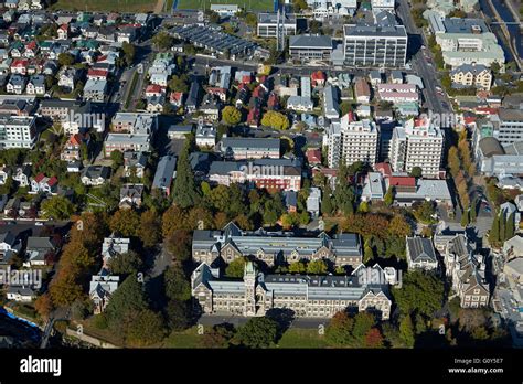 Historical Registry Building and campus, University of Otago, Dunedin, Otago, South Island, New ...