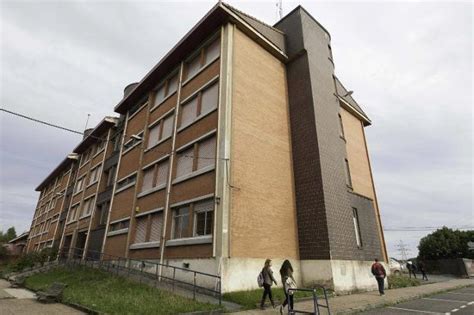 Detenidas Cuatro Personas Por Robar En El Antiguo Centro De Fp De