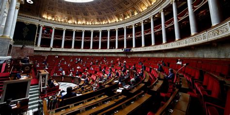 Pass sanitaire l Assemblée vote le nouveau texte anti Covid