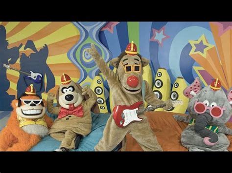 The Banana Splits The Tra La La Songs Costume Version Youtube