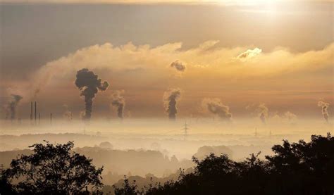 Centrales électriques au charbon La pollution atmosphérique due au