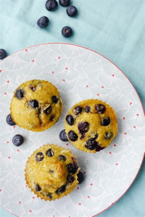 Gesundes Low Carb Knusperm Sli Mit Kokosraspeln Und Mandeln