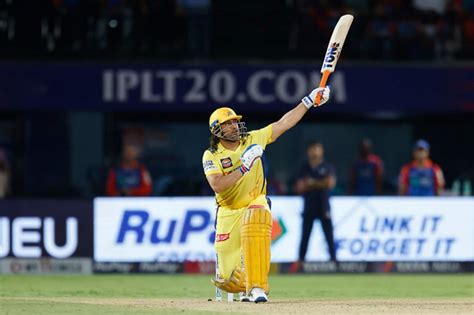 Ipl 2024 Watch Ms Dhoni Hits One Handed Six Against Anrich Nortje