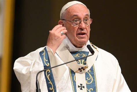 Católicos LGBT questionam o papa que não julgava e agora não abençoa casamento gay Portal