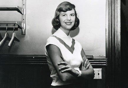 Biography and poems of Sylvia Plath: Who is Sylvia Plath