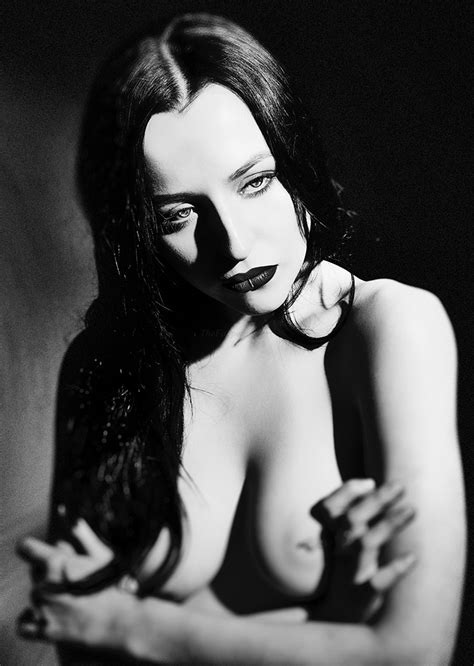 Quinn Linden Nude Goth Model Photos The Fappening