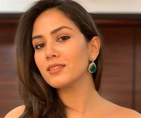 Mira Rajput Broke The Limits Of Bo Ldness Wearing A Transparent