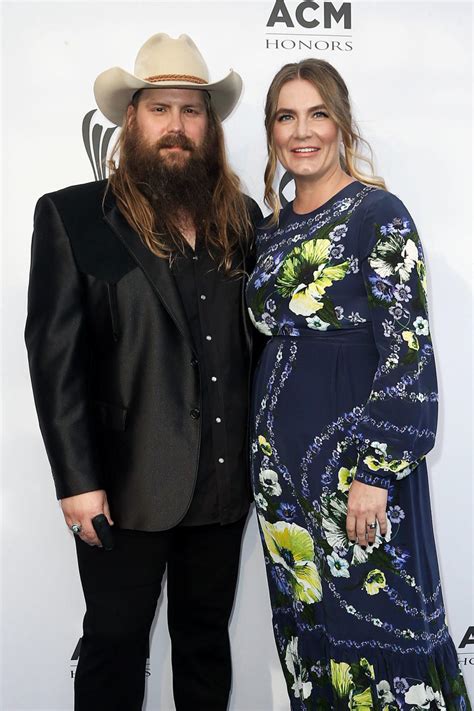 Chris Stapleton and Morgane Stapleton’s Relationship Timeline: From Duet Partners to Parents