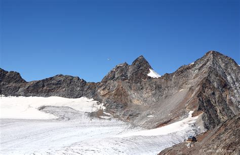 Wilder Pfaff 3 458m und Zuckerhütl 3 507m Stubaier Alpen