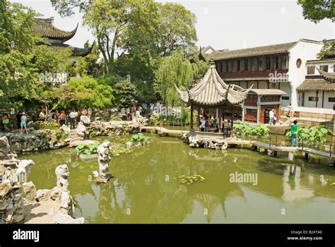 Garden Of The Stone Lion China Hi Res Stock Photography And Images Alamy