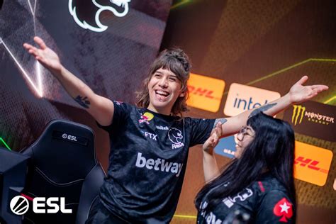 Cs Go Olga Foi Segunda Melhor Jogadora Da Esl Impact Veja Lista Cs