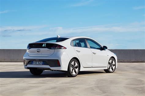 2021 Hyundai Ioniq Price And Specs Entry Level Hybrid Models Axed