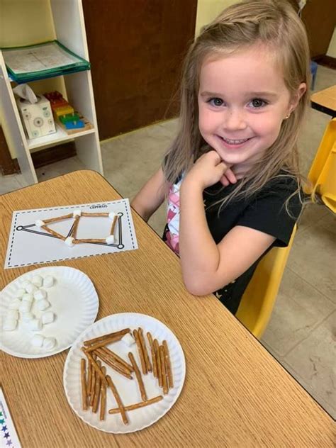 Stars At Night Build A Constellation Pretzel And Marshmallow Activity