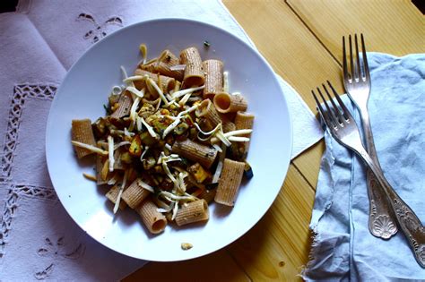 Rigatoni Integrali Ai Due Formaggi Con Melanzane Grigliate