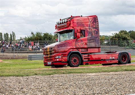 Photos Dun D Fil De Camions Au Circuit De Nogaro Le Journal Du Gers